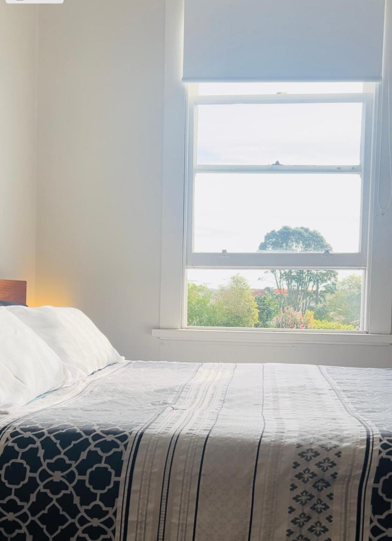 Wayne'S World Westport Hostel Εξωτερικό φωτογραφία